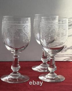 6 Verres A Eau En Cristal Gravé Baccarat Ou St Louis