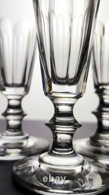 6 flutes à Champagne en cristal de BACCARAT SAINT LOUIS modèle Caton