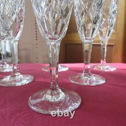 6 flûtes à champagne en cristal saint louis modèle chantilly signée