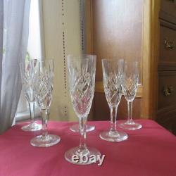 6 flûtes à champagne en cristal saint louis modèle chantilly signée L 2