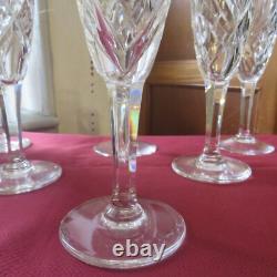 6 flûtes à champagne en cristal saint louis modèle chantilly signée L 2