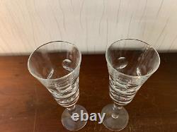 6 flutes à champagne modèle Cosmos en cristal de Saint Louis (prix à la pièce)