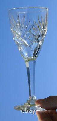 6 verres à Bourgogne en cristal de Saint Louis modèle Chantilly (Prix pour 6 v)