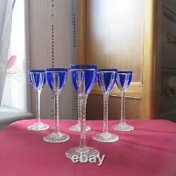 6 verres a liqueur de couleur bleu en cristal de saint louis lot 1