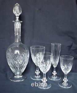 6 verres à porto en cristal de St Louis, modèle Massenet taillé 12cm signés