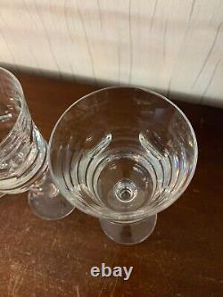 6 verres à vin blanc modèle Cosmos en cristal de Saint Louis (prix à la pièce)