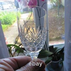 6 verres a vin cristal de saint louis signé modèle Massenet taillé h 13 cm A