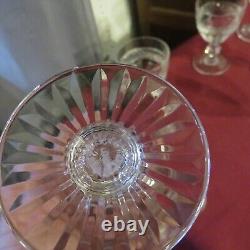 6 verres a vin en cristal de saint louis modèle trianon H 10,7 cm L 2