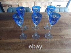 6verres a porto de couleur bleu en cristal de saint louis ou baccarat ou autre
