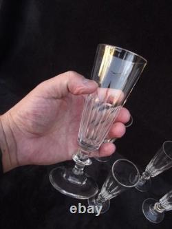 7 flutes à Champagne en cristal St Louis Modèle Caton
