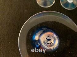 7 verres à vin bleu modèle grand lieu cristal de Saint Louis (prix à la pièce)