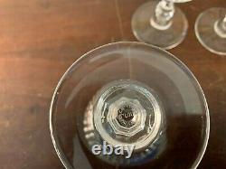 7 verres à vin rouge modèle Liane en cristal de Saint Louis (prix à la pièce)