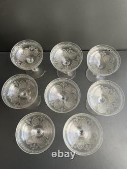 8 Coupe A Champagne En Cristal Gravé Saint Louis Modèle Pasteur Baccarat