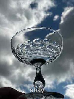 8 Coupes à champagne en cristal Baccarat, Saint louis, autres Style écaille