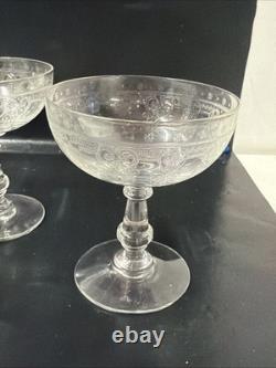 8 Coupes à champagne en cristal saint louis- Art nouveau