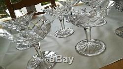 8 coupes champagne en cristal de saint louis toutes en parfait état