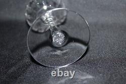 8 verres à apéritif cristal de Saint Louis modèle Fougère parfait état H 11.8 cm