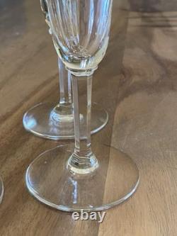 9 Flutes a champagne en cristal Saint Louis modèle Cerdagne