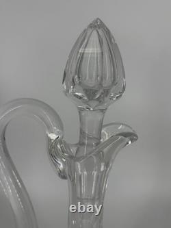 Aiguière Saint-Louis en cristal taillé avec bouchon