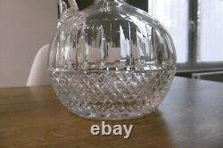 Ancienne carafe aiguière en cristal de Saint Louis modèle Tommy