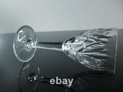 Anciennes 6 Verres A Vin En Cristal Modele Monako Taille St Louis Signe