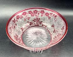 BACCARAT Coupe en cristal double couches à décor d'églantier-vsl-st louis