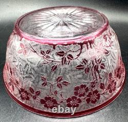 BACCARAT Coupe en cristal double couches à décor d'églantier-vsl-st louis