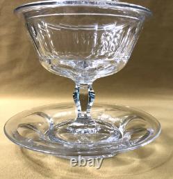 BACCARAT ou SAINT LOUIS drageoir / coupe sur pied en cristal taillé 23,5 cm