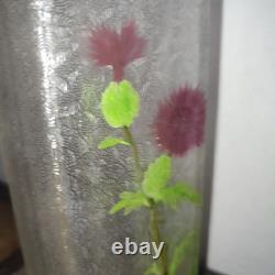 Beau vase Art Nouveau au chardon en Cristal Baccarat ou Saint Louis dégagé