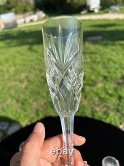 Belle Serie De 6 Flutes A Champagne En Cristal De Saint Louis Modele Chantilly