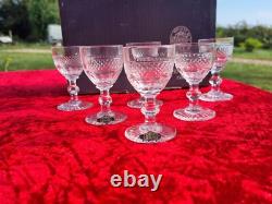 Belle Serie De 6 Verres A Liqueur En Cristal De Saint Louis Modele Trianon