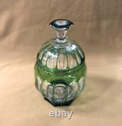 Boite / bonbonnière en cristal overlay doublé vert SAINT LOUIS 18 cm no verre