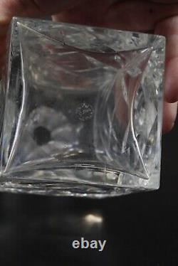 Carafe à Whisky en cristal de Saint Louis signée modèle Chantilly H 25 cm