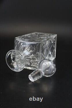 Carafe à Whisky en cristal de Saint Louis signée modèle Chantilly H 25 cm