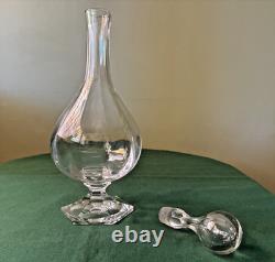 Carafe à vin en cristal Saint Louis signée Modèle Saint Cloud H 29 cm