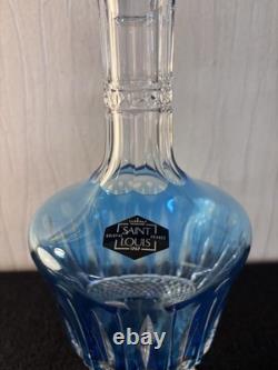 Carafe à vin modèle Tommy overlay bleu ciel en cristal de Saint Louis