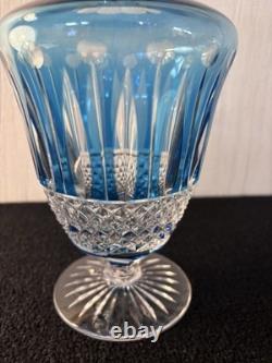 Carafe à vin modèle Tommy overlay bleu ciel en cristal de Saint Louis