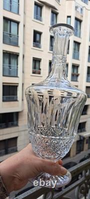 Carafe en cristal Saint Louis. Modèle Tommy. Bouchon non d'origine