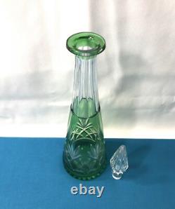 Carafe overlay en cristal taillé doublé vert SAINT LOUIS modèle MASSENET 32 cm