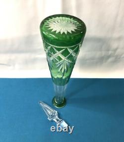 Carafe overlay en cristal taillé doublé vert SAINT LOUIS modèle MASSENET 32 cm
