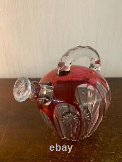 Carafon à liqueur overlay rouge en cristal de Saint Louis