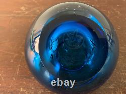 Cendrier demi sphère overlay bleu en cristal de Saint Louis modèle1