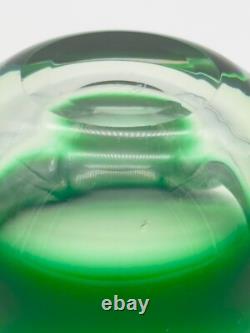 Cendrier en cristal de Saint-Louis St-Louis Demi-Sphère Overlay Rare Vert Saturn