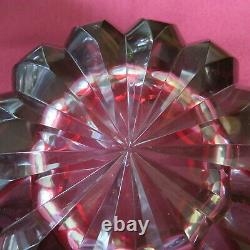 Cendrier en cristal de saint louis de couleur rouge modèle ambassadeur Ø 15 cm