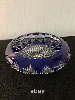 Coupe à fruit en cristal de Saint Louis overlay bleu diamètre 36 cm