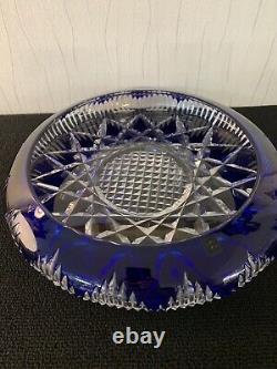 Coupe à fruit en cristal de Saint Louis overlay bleu diamètre 36 cm