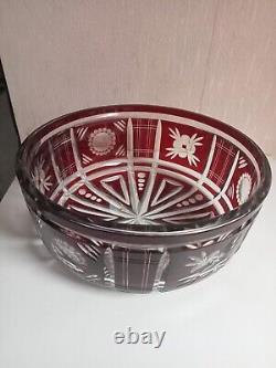 Coupe centre de table en cristal de saint louis de couleur rouge diamètre 21 cm