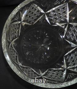 Cristal Coupe / Saladier (signée St-Louis au revers) bel état (22.3 cm)