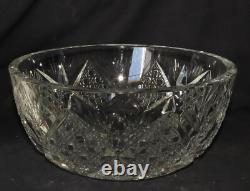 Cristal Coupe / Saladier (signée St-Louis au revers) bel état (22.3 cm)