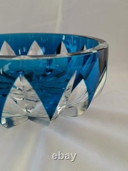 Cristal Saint-Louis France très grande coupe bleu en cristal en parfait état
